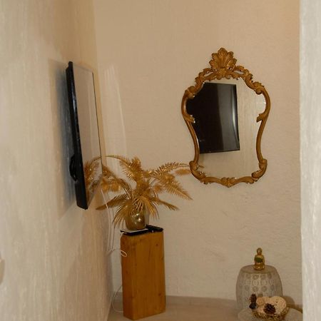 Apartamento Joli Havre De Paix Vence Exterior foto