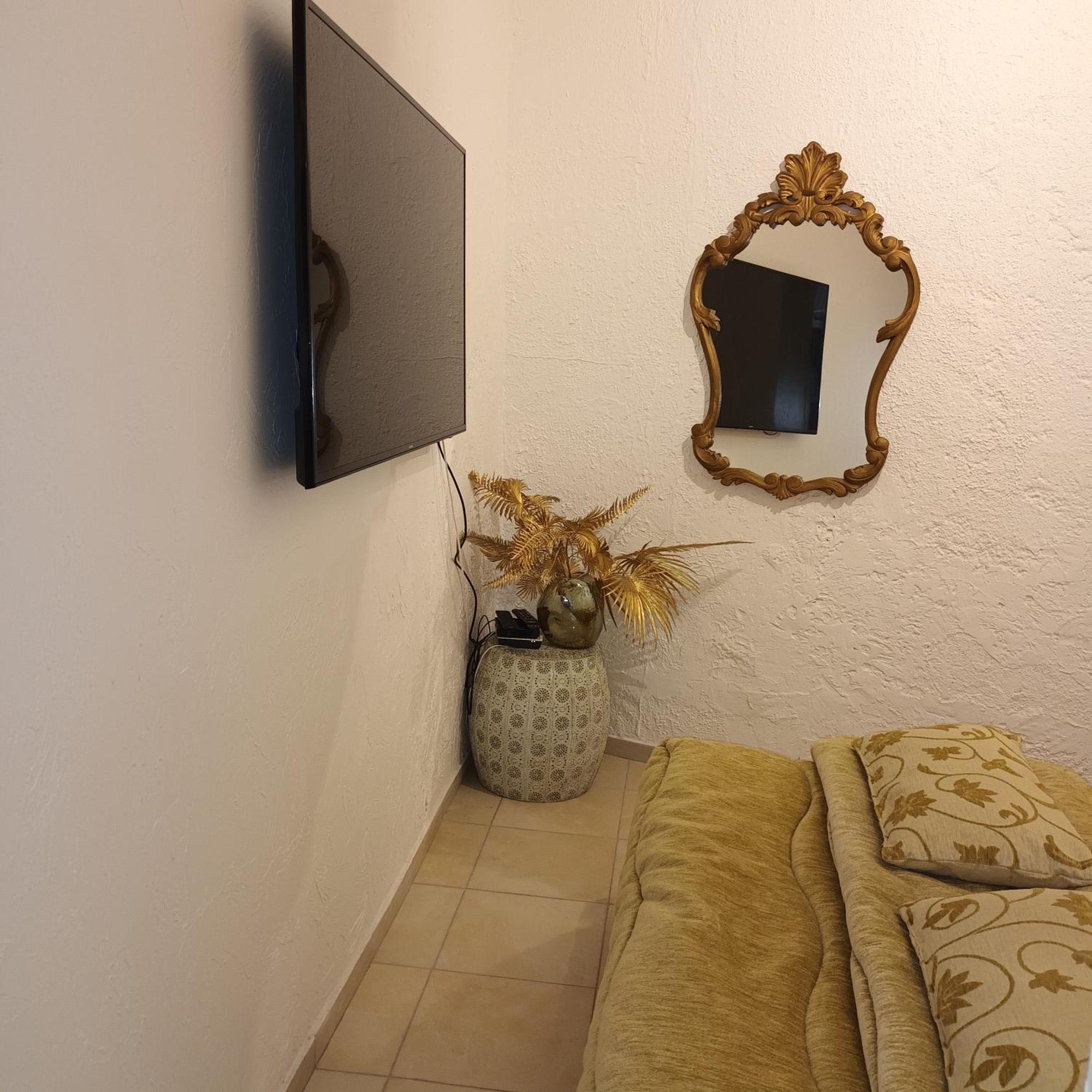 Apartamento Joli Havre De Paix Vence Exterior foto